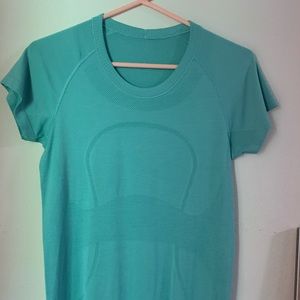 Lulemon Swiftly tech s sleeve